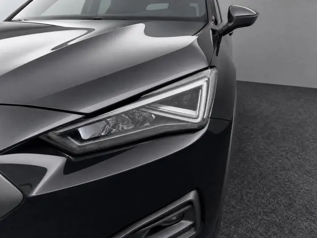 SEAT Tarraco 1.4 TSI 245pk DSG e-Hybrid PHEV FR Business · Panoramadak · 360 Camera · Apple/Android...