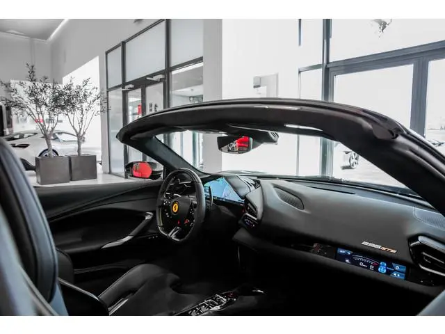 Ferrari 296