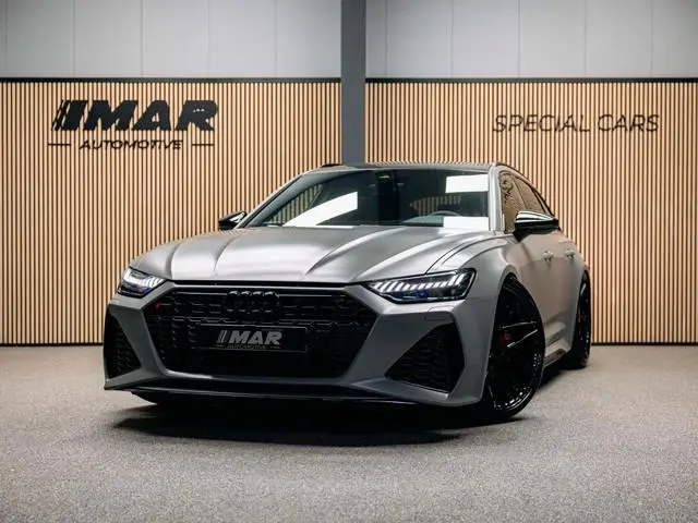 Audi RS6 Avant TFSI quattro | Beton grijs matte | 23 inch Vossen HF7 | Keramisch | Pano |