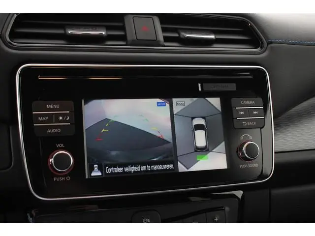 Nissan LEAF N-Connecta 40 kWh Navigatie Bluetooth Cruise Control Lichtmetalen Velgen