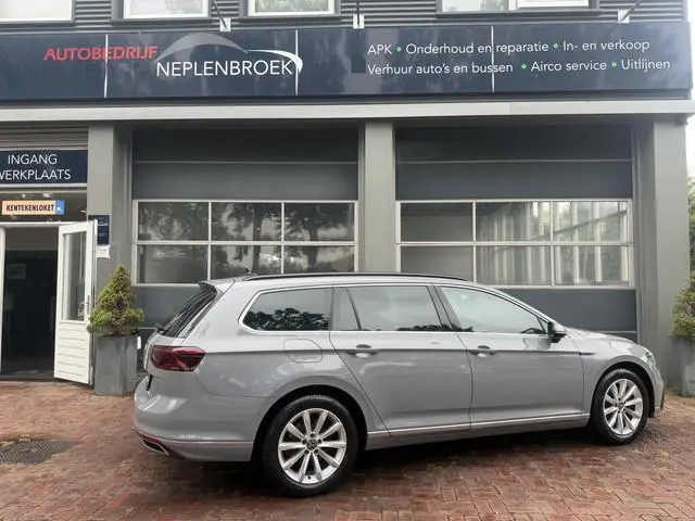 Volkswagen Passat Variant 1.4 TSI PHEV GTE Business Navi,Clima,Cruise,Electr.ramen 204pk Bj 2022