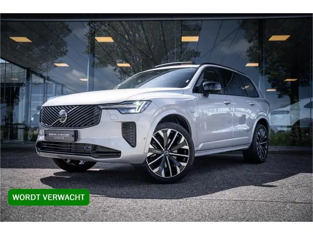 Volvo XC90 2.0 T8 Plug-in hybrid AWD PLUS DARK ** Panodak ** Harman/Kardon ** Trekhaak