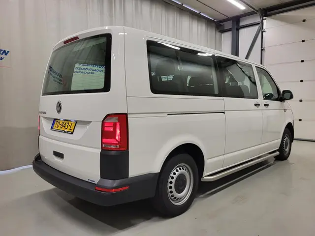 Volkswagen Transporter Kombi 2.0TSI 9-Personenbus - Excl. BTW / BPM vrij Benzine!