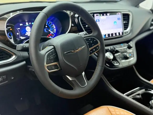 Chrysler Pacifica