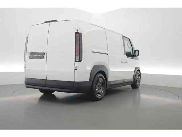 Kia PV5
