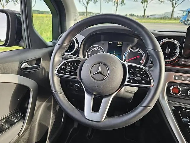 Mercedes-Benz EQT