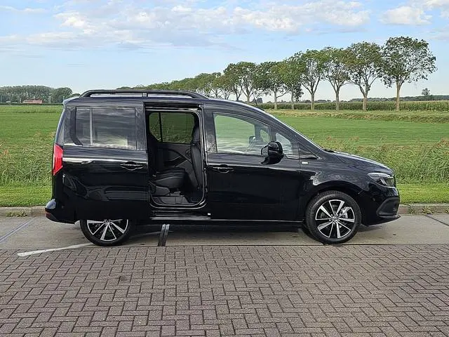 Mercedes-Benz EQT