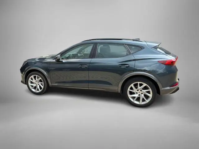 CUPRA Formentor 1.4 TSI 204pk DSG e-Hybrid Essential · Panoramadak · Wegklapbare Trekhaak · Camera ·...