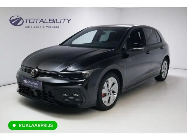 Volkswagen Golf 1.5 eHybrid GTE Black 272 PK automaat  | IQ Led | Elec. trekhaak | Headup | Stoel- &...
