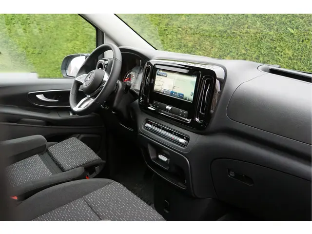 Mercedes-Benz Vito Vito 116 CDI L2 Pro Facelift | Trekhaak Dodehoek Multibeam 360 Camera