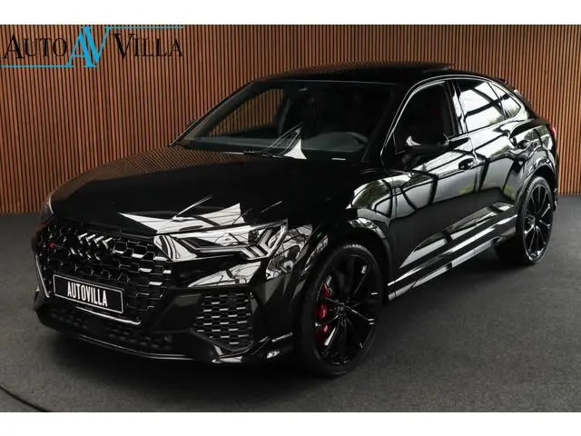 Audi RSQ3