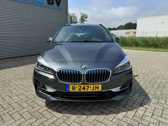 BMW 2-serie Active Tourer 225xe iPerformance High Executive LED ACC Panoramadak Stuurwielverwarming...