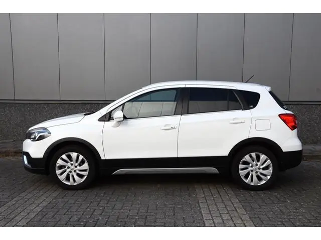 Suzuki S-Cross 1.0 Boosterjet Exclusive | trekhaak | navigatie | achterruitrijcamera |