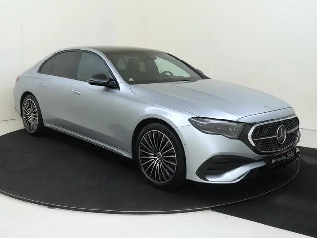 Mercedes-Benz E-klasse 300 e Sport Edition / Superscreen / Memory-Stoelen / Burmeister / Panaroma-da...