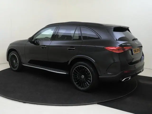 Mercedes-Benz GLC-klasse 300e 4MATIC Business Solution AMG / Memory-Stoelen / Panaroma-dak / 360Grad...