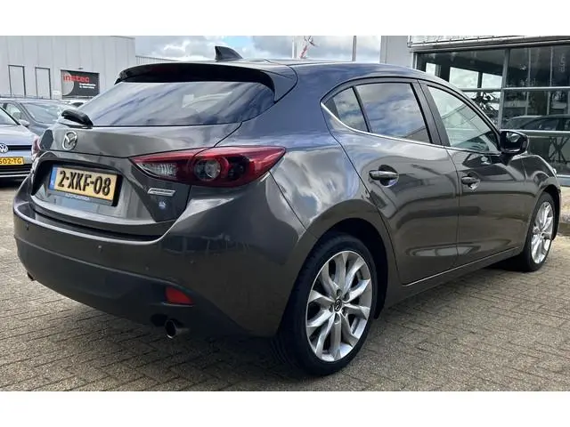 Mazda 3 2.0 GT-M 120PK | Nette Staat! | NL AUTO | NAP | BOSE | Head Up Display | Bi Xenon | Stoelver...