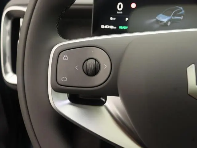 Leapmotor B10