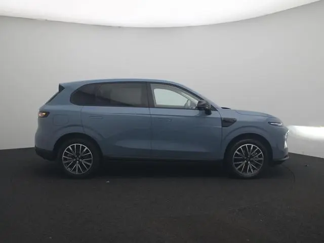 Leapmotor B10