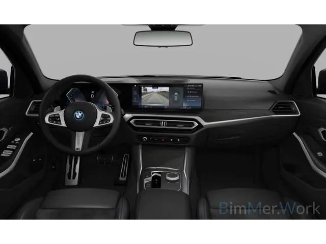 BMW 3-serie Touring 320e | M-Sport | Comfort-Pack | Parking-Pack |