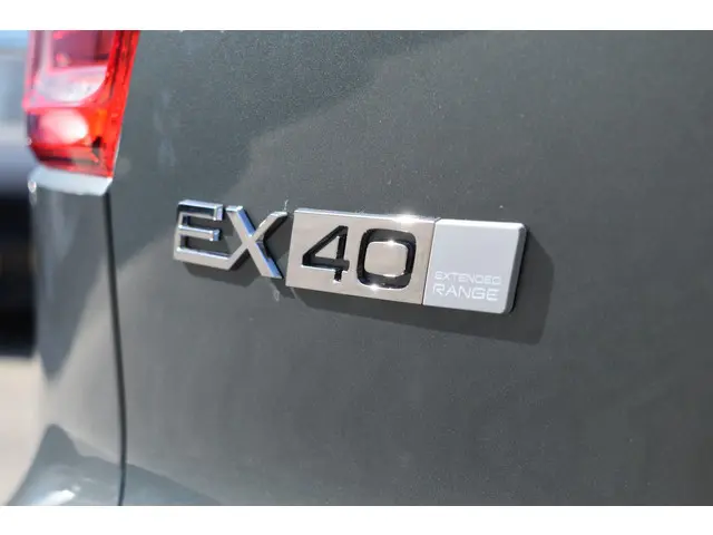 Volvo EX40