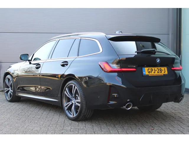 BMW 3-serie Touring 330e M Sport | Adaptieve cruise | Leder | 360 Camera | 