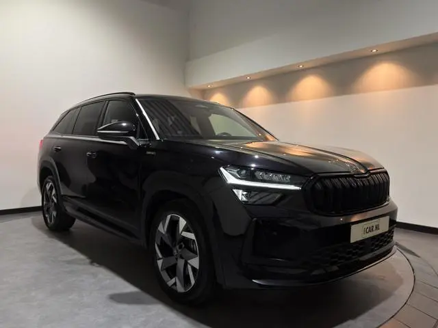 ŠKODA Kodiaq 1.5 TSI PHEV Sportline | Matrix LED | ACC | LMV 19'' |