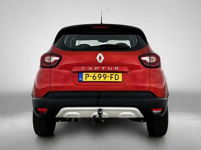 Renault Captur 1.3 TCe Intens | Automaat | Trekhaak | Stoelverwarming