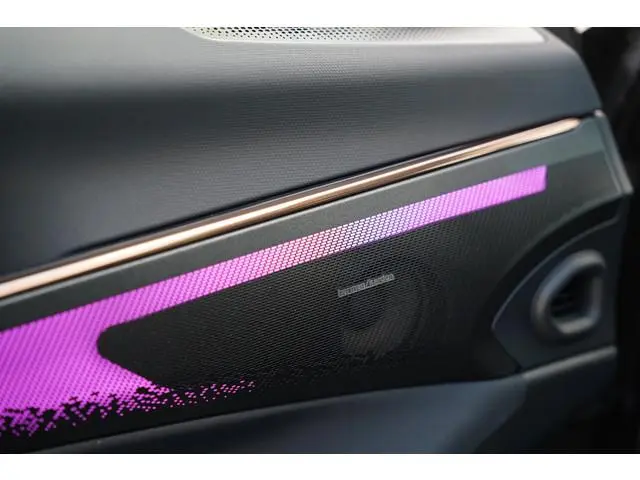 Lynk & Co 08