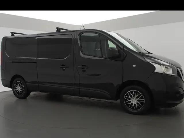 Nissan NV300