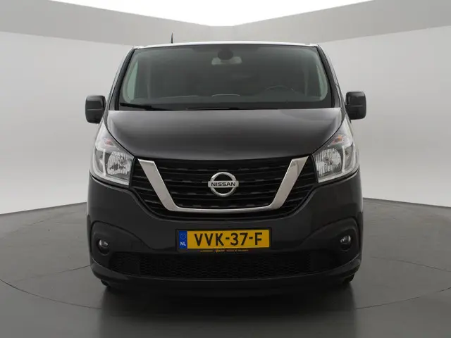 Nissan NV300