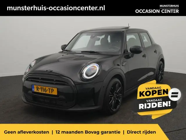 MINI 5-Deurs 1.5 Cooper Camden Plus Edition - RIJKLAARPRIJS - Automaat - Achteruitrijcamera - Head-U...