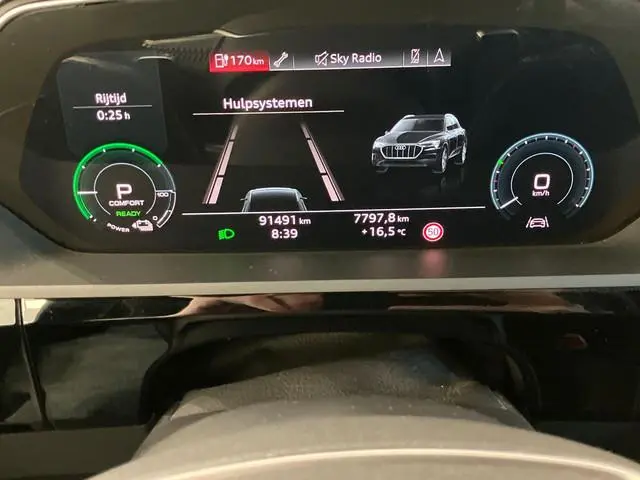 Audi e-tron