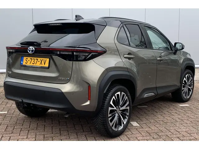 Toyota Yaris Cross 1.5 Hybrid Executive Trekhaak / Camera / Carplay / Stoelverwarming