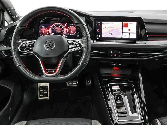 Volkswagen Golf 2.0 TSI 300pk DSG GTI Clubsport · Panoramadak · Leder Vienna · Camera · Harman & Kar...
