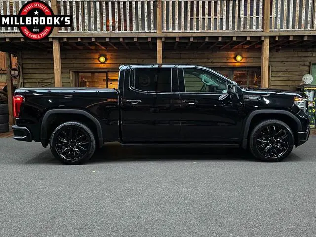 GMC Sierra