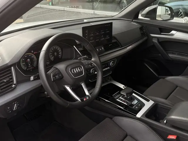 Audi Q5 50 TFSI e S edition | SOH 90% | Elek. Trekhaak | Cruise | Apple Carplay | Achteruitrijcamera...