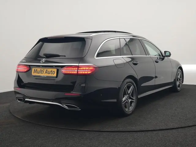 Mercedes-Benz E-klasse Estate 300 e AMG Line PHEV 320pk Dealer O.H. | Panodak | Adaptive Cruise | 36...