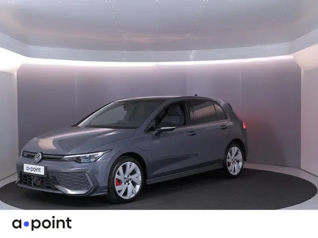 Volkswagen Golf 1.5 eHybrid GTE 272PH PHEV | Panorama dak | Trekhaak | Head up display | Matrix kopl...