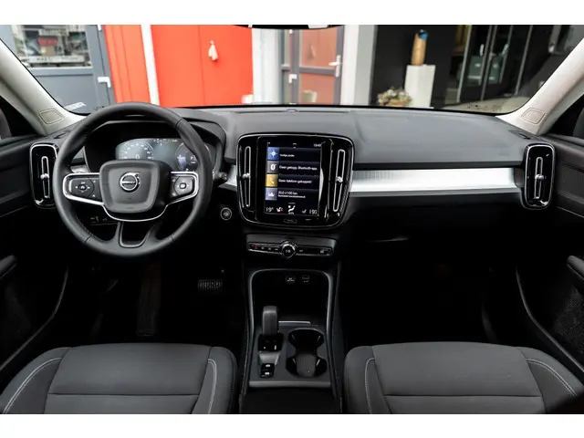 Volvo XC40  Inscription Expression Recharge Plug-In Hybrid 2WD