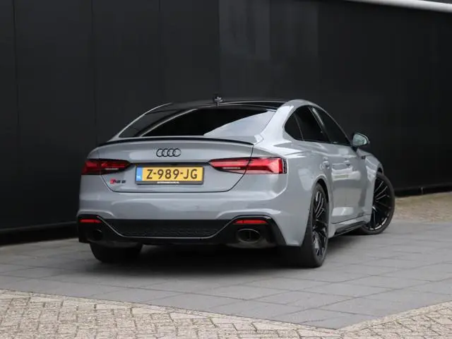 Audi RS5