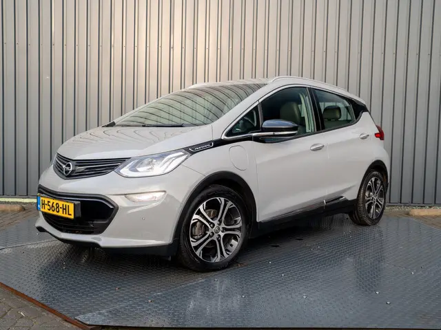 Opel Ampera-e