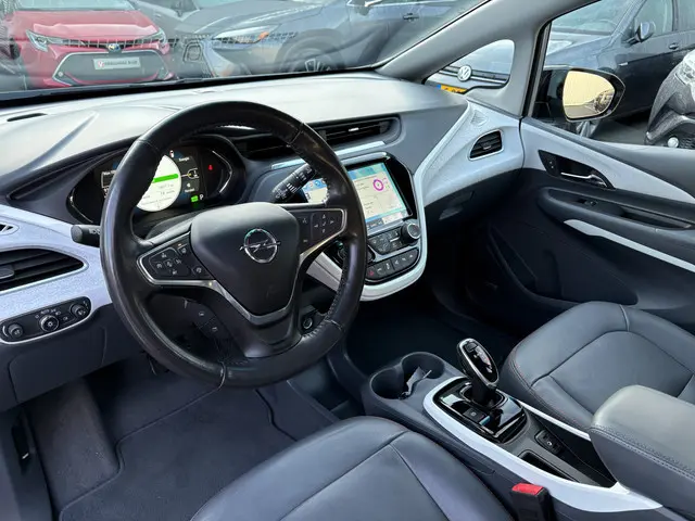 Opel Ampera-e
