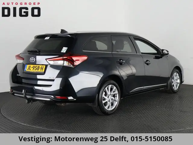 Toyota Auris Touring Sports 1.2T Dynamic NAVI. CRUISE CONTROL. PANORAMA DAK. TREKHAAK.