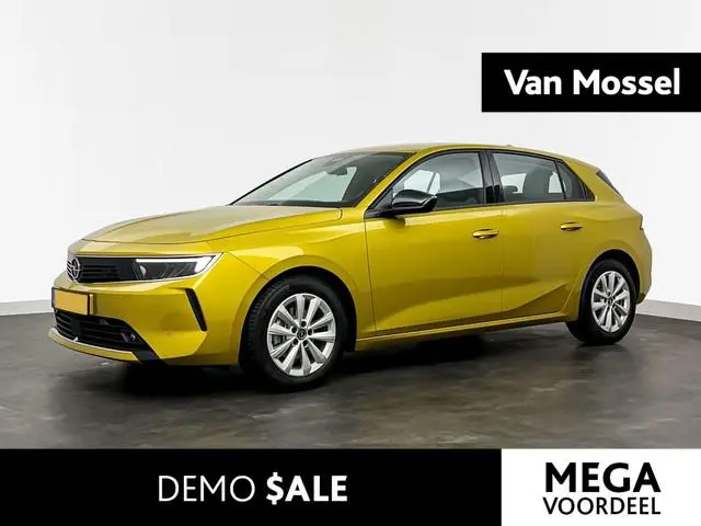 Opel Astra 1.2 Edition | LMV | PDC | Cruise control |