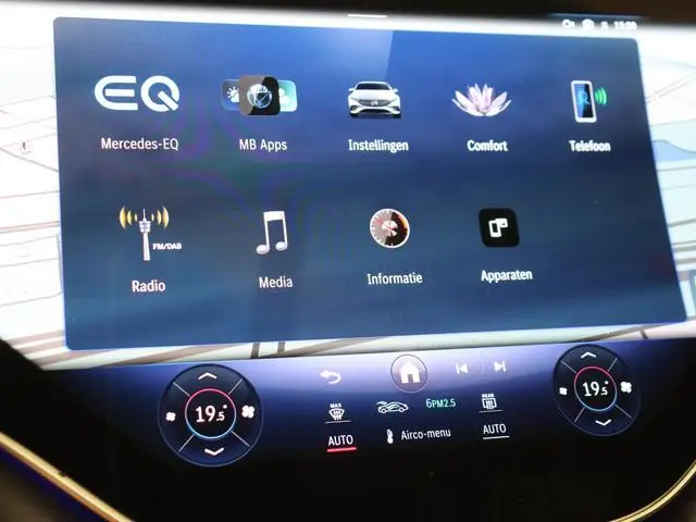 Mercedes-Benz EQS