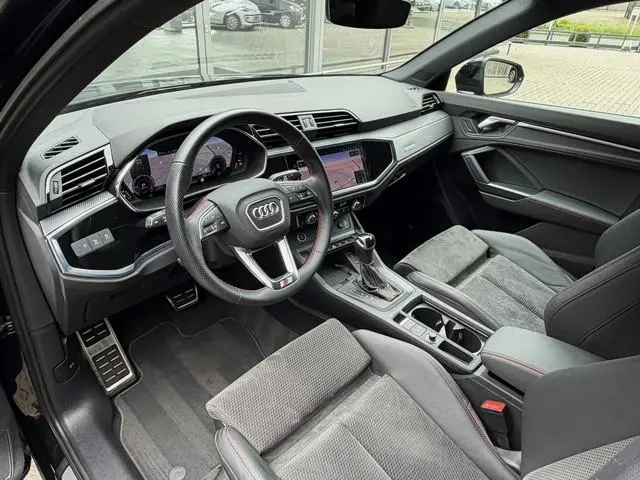 Audi Q3 45 TFSI-e AUT *!* S-LINE *!* NAVI/ MATRIX/ RADAR/ 19 INCH/ BLACK OPTIEK *!*