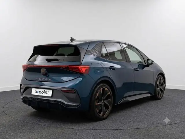 CUPRA Born Performance One 62 kWh 204pk | Elektrisch verstelbare voorstoelen | Navigatie | Parkeerca...