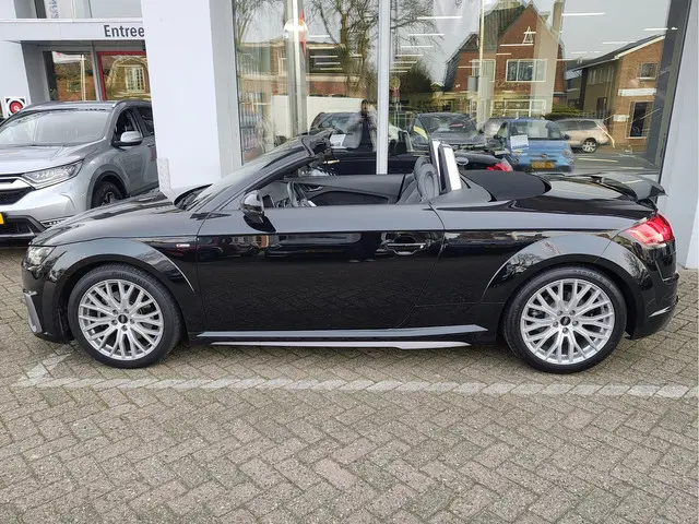 Audi TT Roadster 40 TFSI PRO LINE S AUTOMAAT Alcantara | Stoelverwarming | Keyless