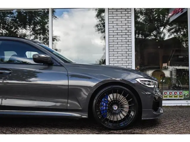Alpina B3
