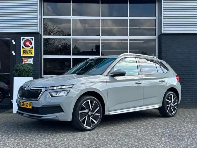 ŠKODA Kamiq 1.0 TSI Business Edition, Automaat, Bluetooth, Cruise, CarPlay, Trekhaak, PDC